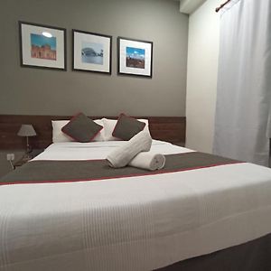 Habitación con Cama King